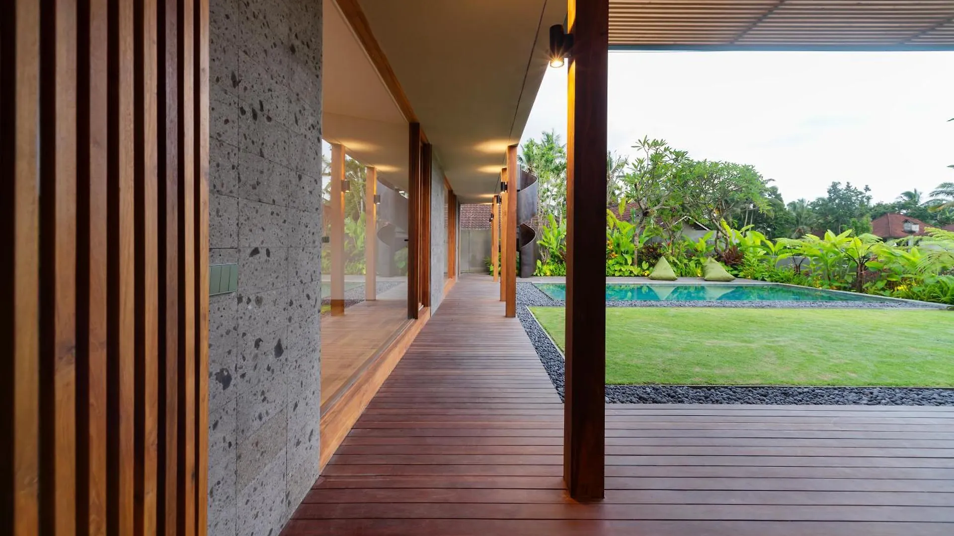 Indica Suite Ubud Indonesia